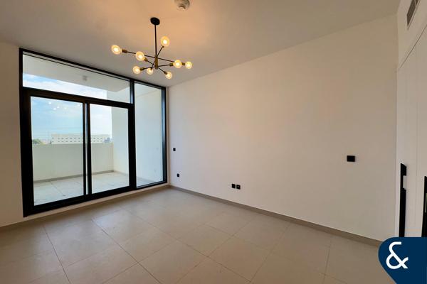 Exclusive | Unique Unit | Huge Studio |